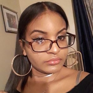 MEET YOUR SELLER 😘